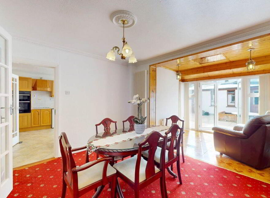 16 Lakelands, Naas, W91KA0X