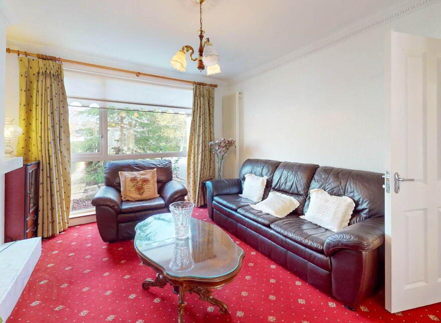 16 Lakelands, Naas, W91KA0X