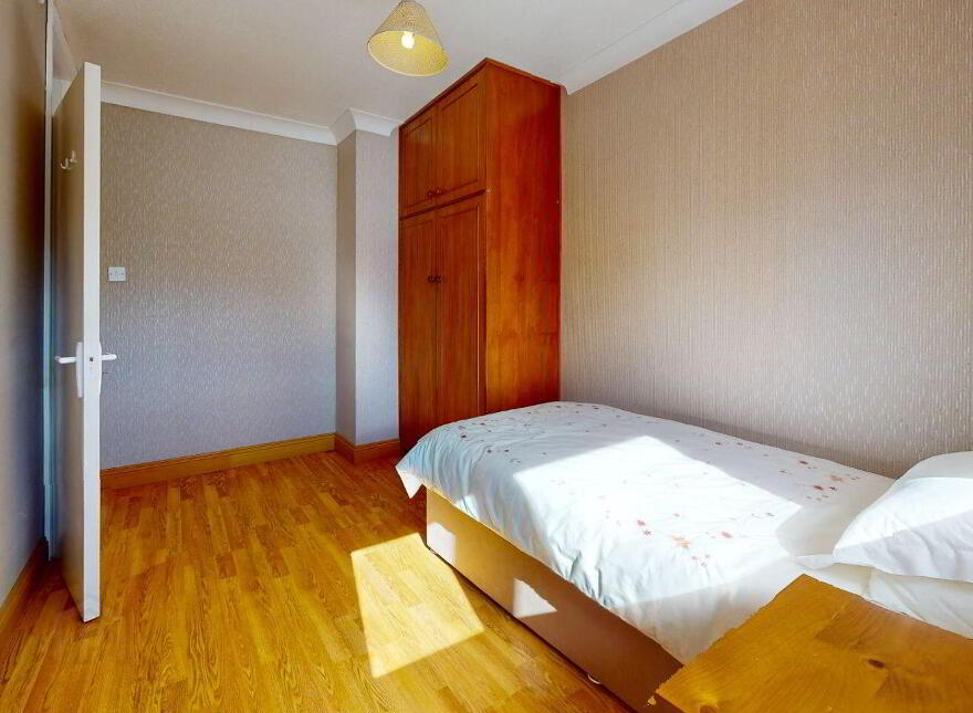 16 Lakelands, Naas, W91KA0X
