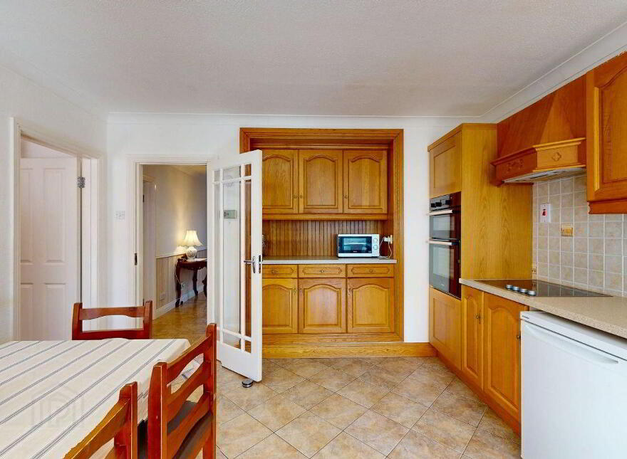 16 Lakelands, Naas, W91KA0X