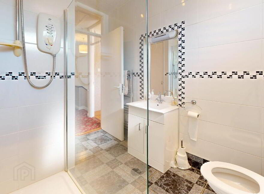 16 Lakelands, Naas, W91KA0X