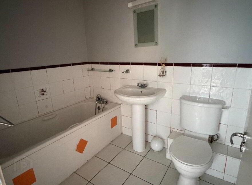 Apartment 19 Harbour Point, Longford Town, N39AD77