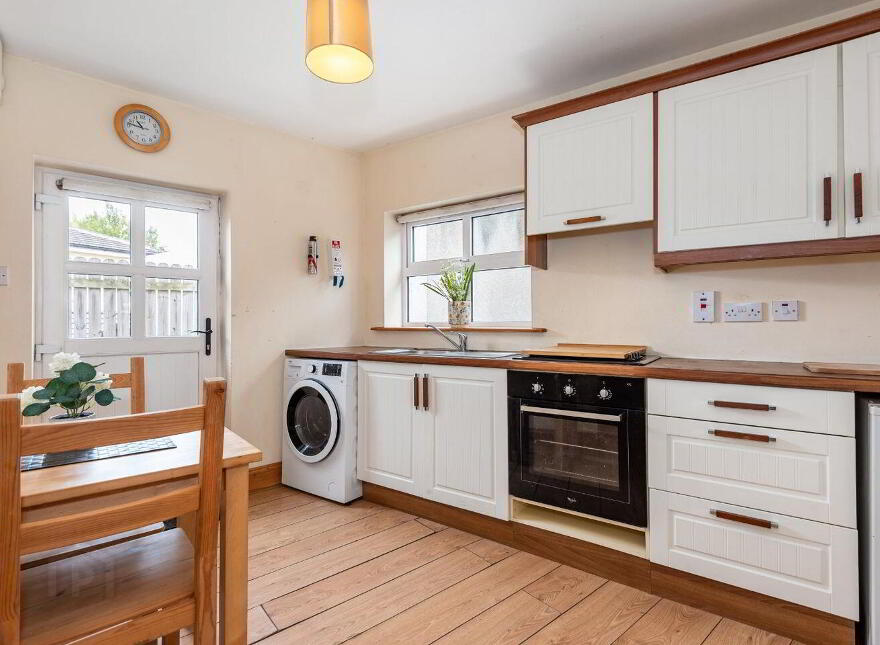 1 Stepaside Villas, Stepaside, Stepaside, D18R9Y3