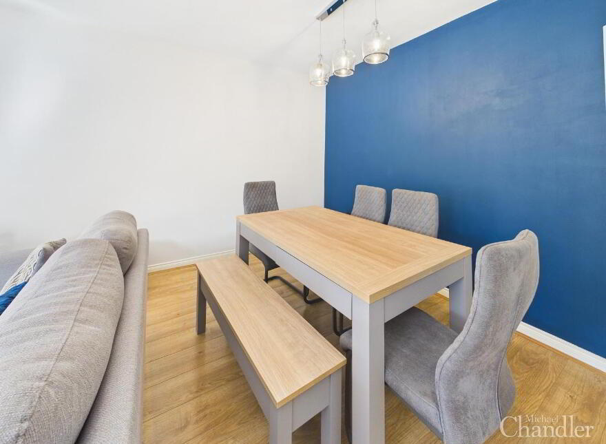 87 Ballylenaghan Park, Belfast, BT8 6WR