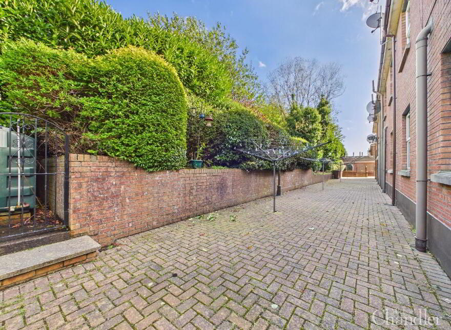 87 Ballylenaghan Park, Belfast, BT8 6WR