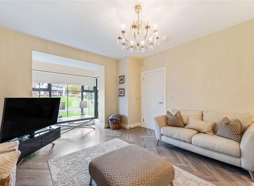 17 Bracken Hill Square, Belfast, BT8 6ZW