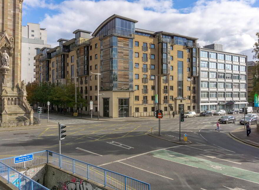 16 Queens Square, 17 Queens Square, Belfast, BT1 3FF