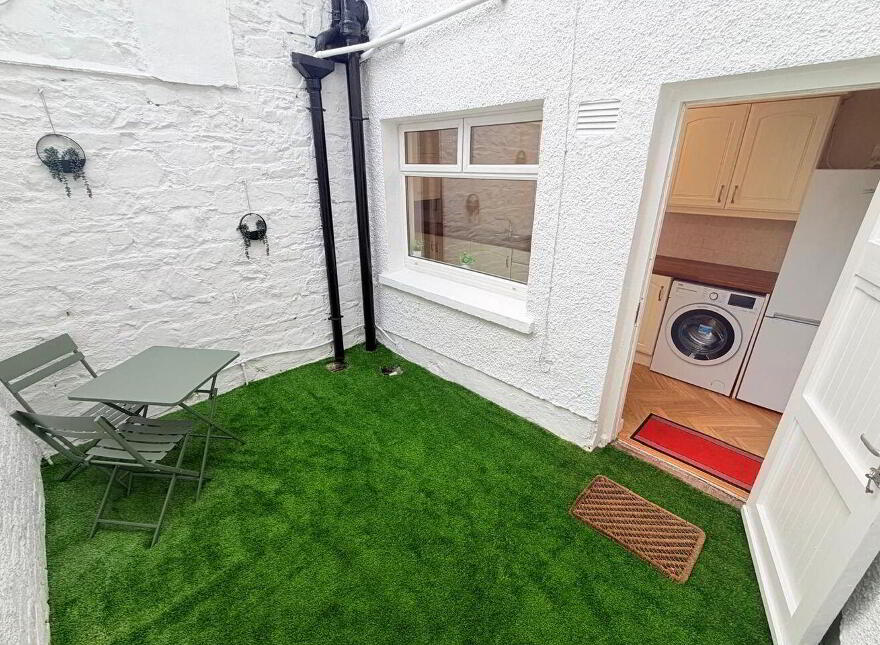 46 Ardfallen Terrace, Friar Street, Cork City Centre, T12KXW4