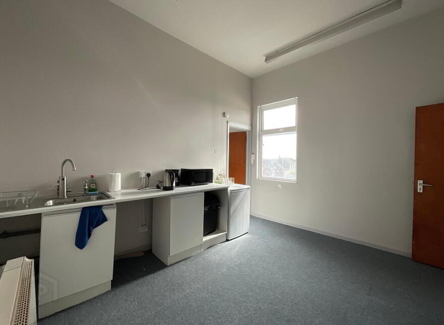 214 - 216 Shankill Road, Belfast, BT13 2BJ