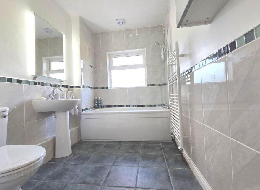 Killine, Newbridge, H53FV30