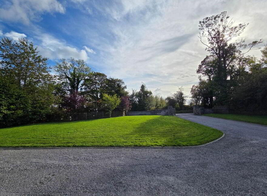 Killine, Newbridge, H53FV30