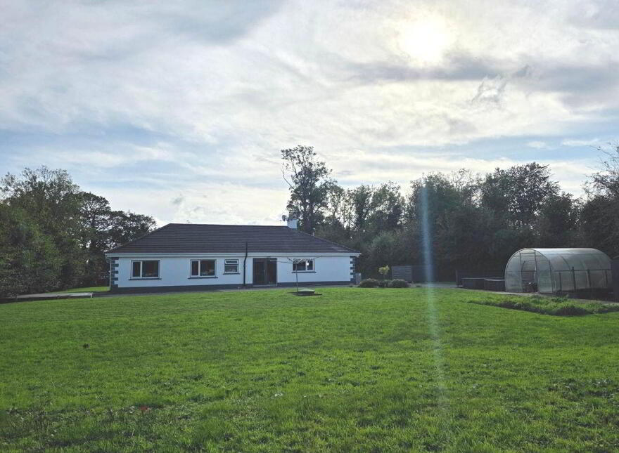 Killine, Newbridge, H53FV30