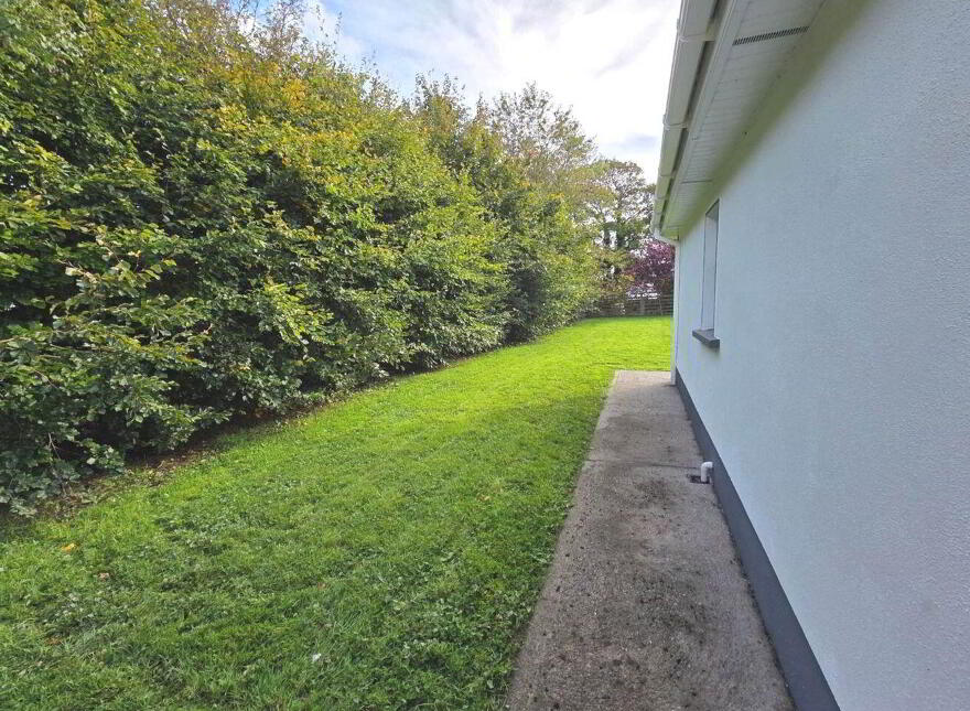 Killine, Newbridge, H53FV30