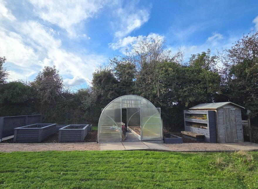 Killine, Newbridge, H53FV30
