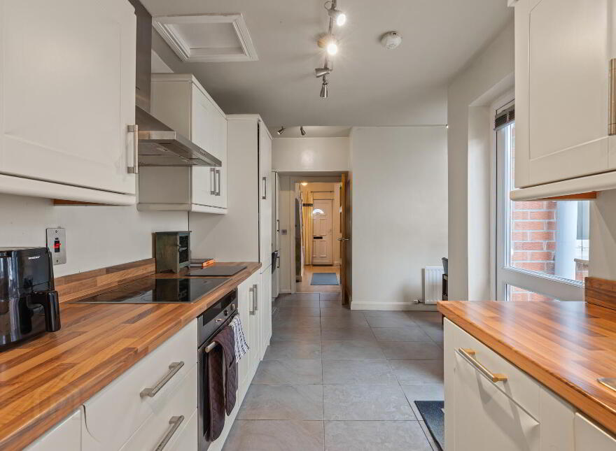 71 Tildarg Street, Belfast, BT6 8NJ