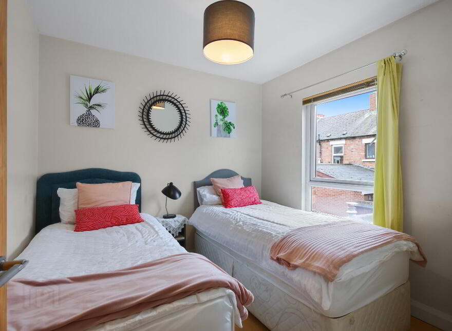 71 Tildarg Street, Belfast, BT6 8NJ