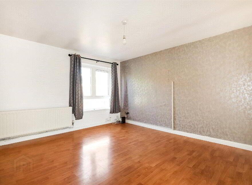 5 Lisfaddan Place, Belfast, BT12 4SJ