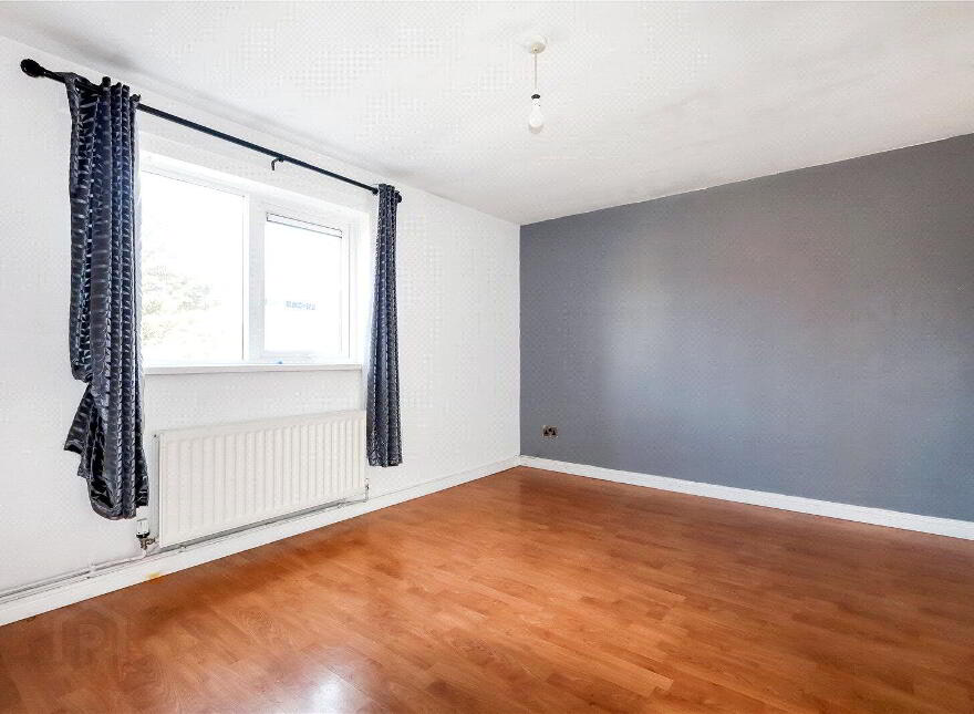 5 Lisfaddan Place, Belfast, BT12 4SJ