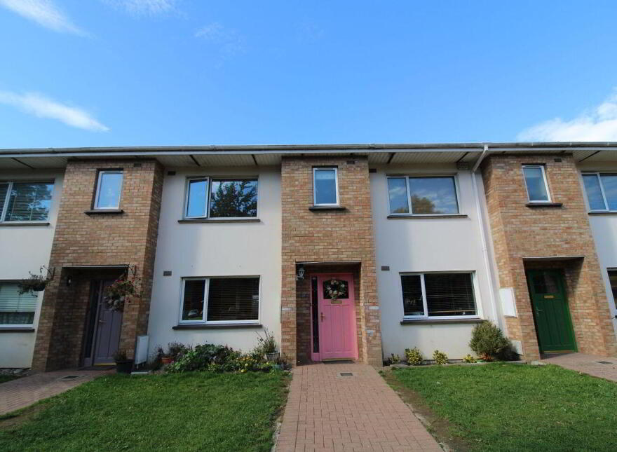 17 Archerswood, Clonee, D15KW40 photo