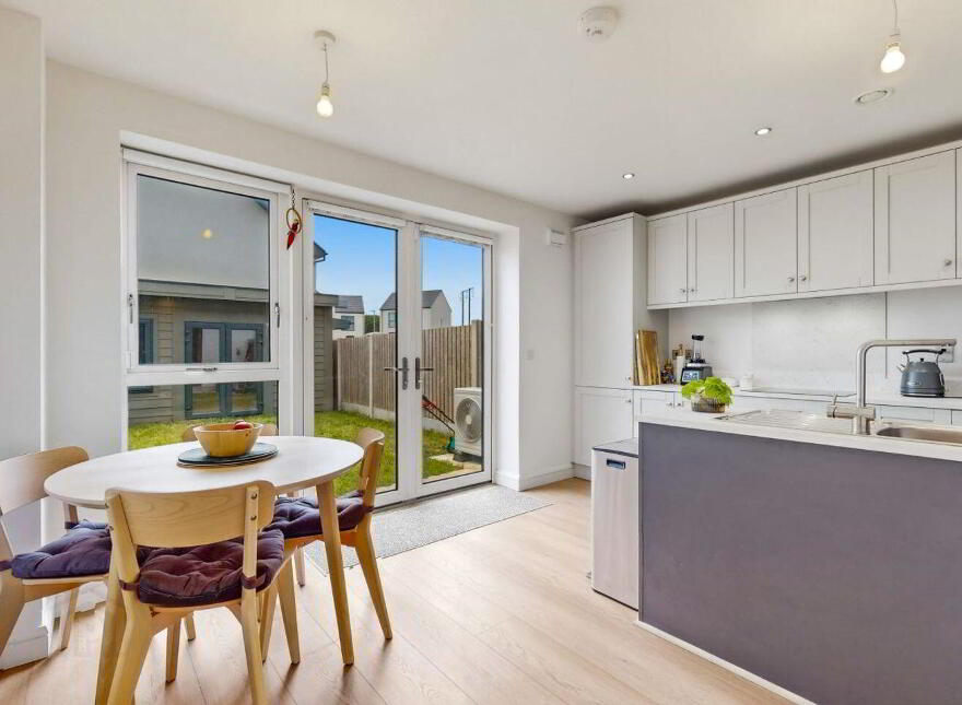 18 The Courtyard, Kilmartin Grove, Hollystown, D15PNP4