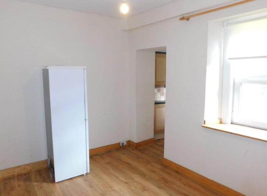 Oakville, Blackrock Road, Ballintemple, T12R8NW