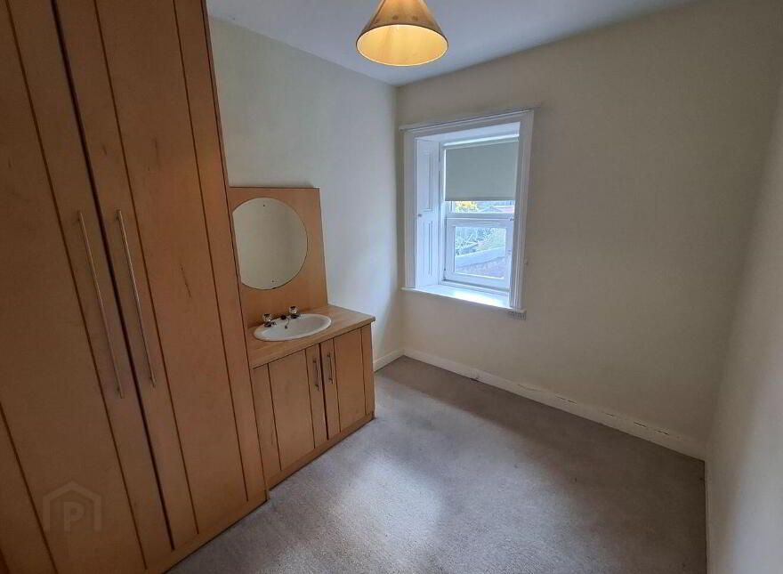 Oakville, Blackrock Road, Ballintemple, T12R8NW