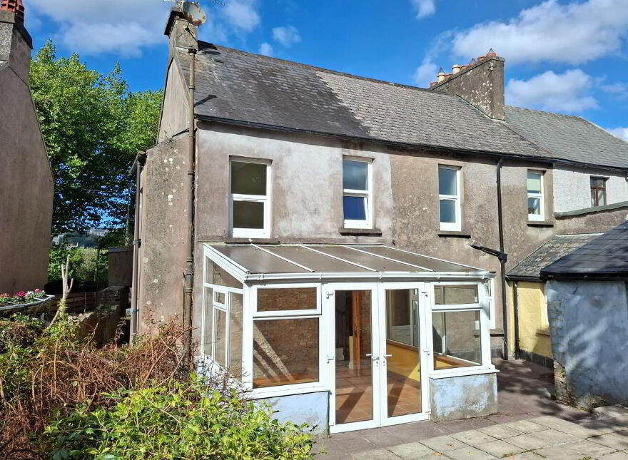 Oakville, Blackrock Road, Ballintemple, T12R8NW