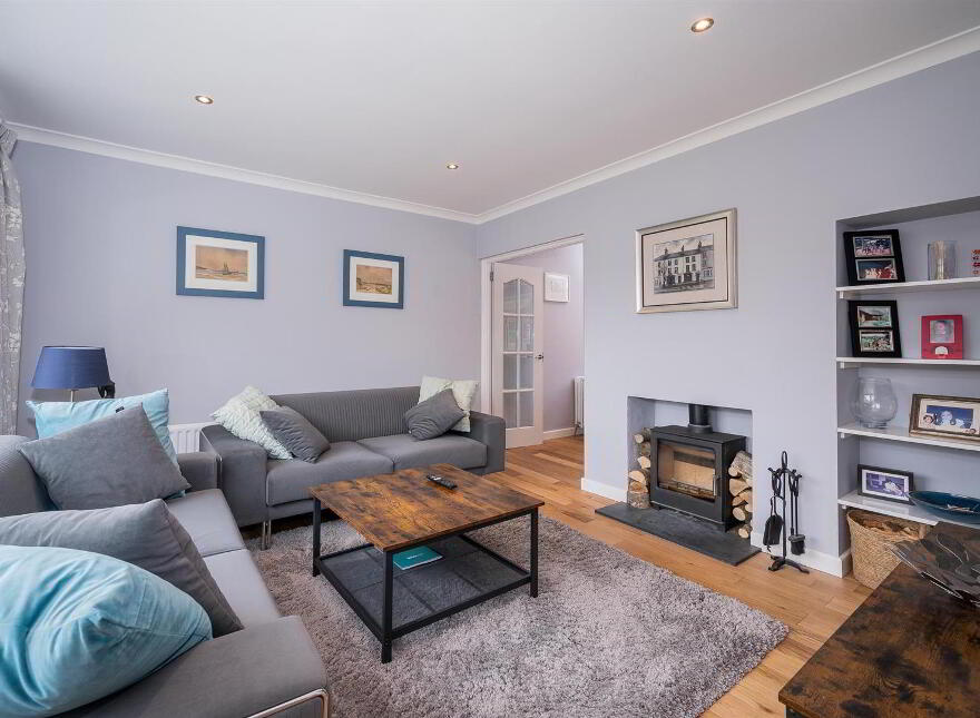 2 Abbey Park, Belfast, BT5 7HQ