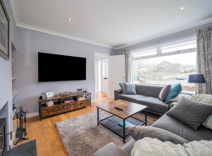 2 Abbey Park, Belfast, BT5 7HQ