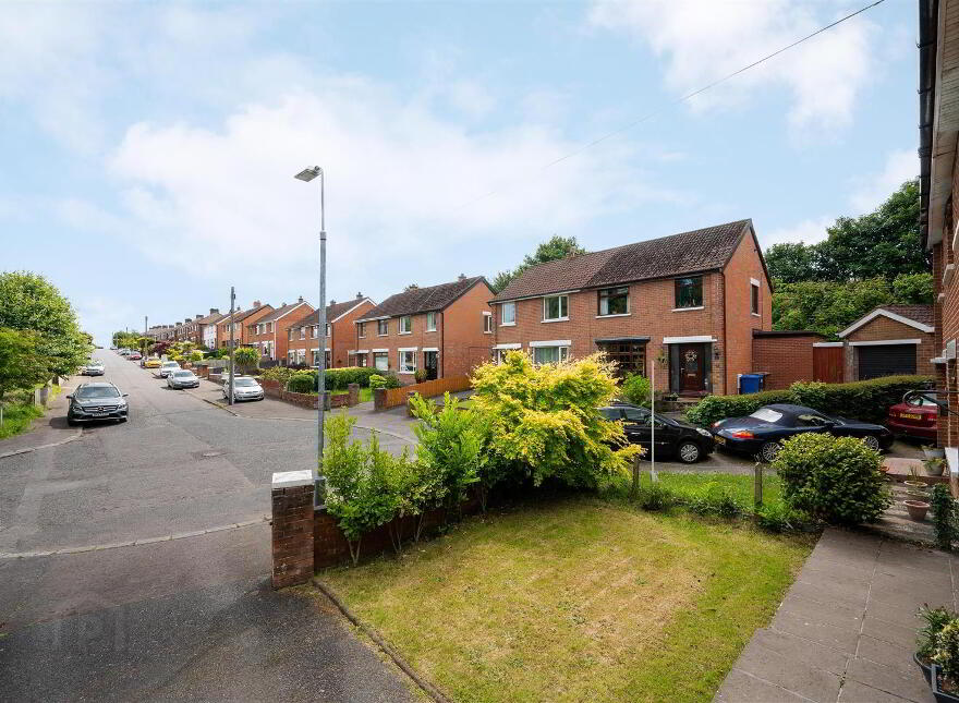 2 Abbey Park, Belfast, BT5 7HQ