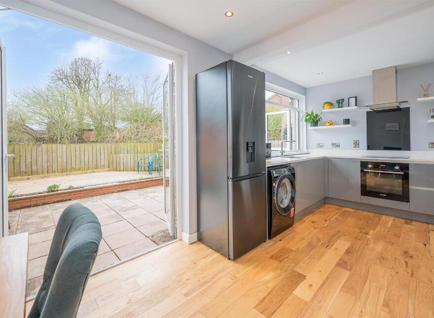 2 Abbey Park, Belfast, BT5 7HQ