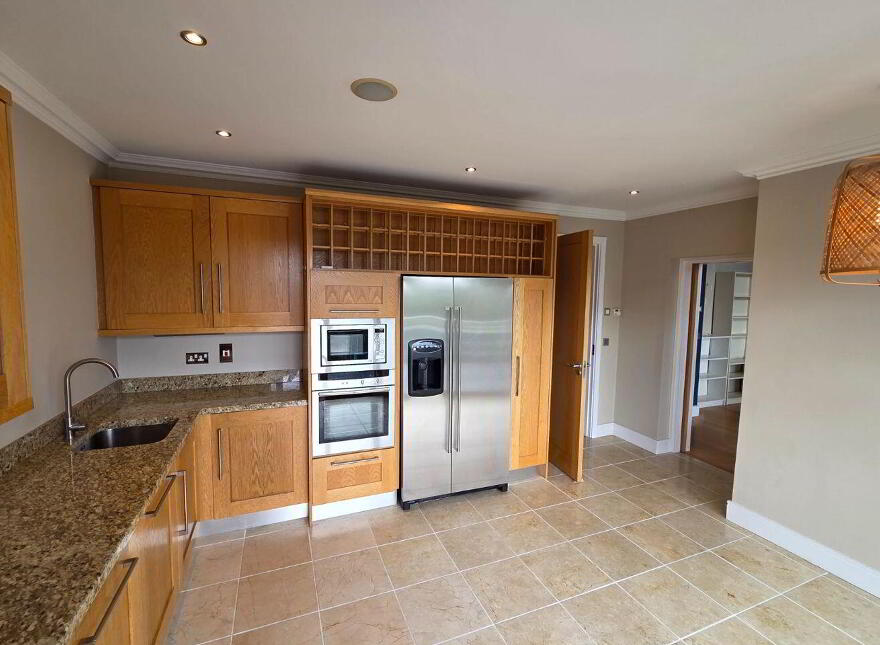 10 Cedar Lodge, Farmleigh Avenue, Strawberry Beds, Strawberry Beds, D15V027