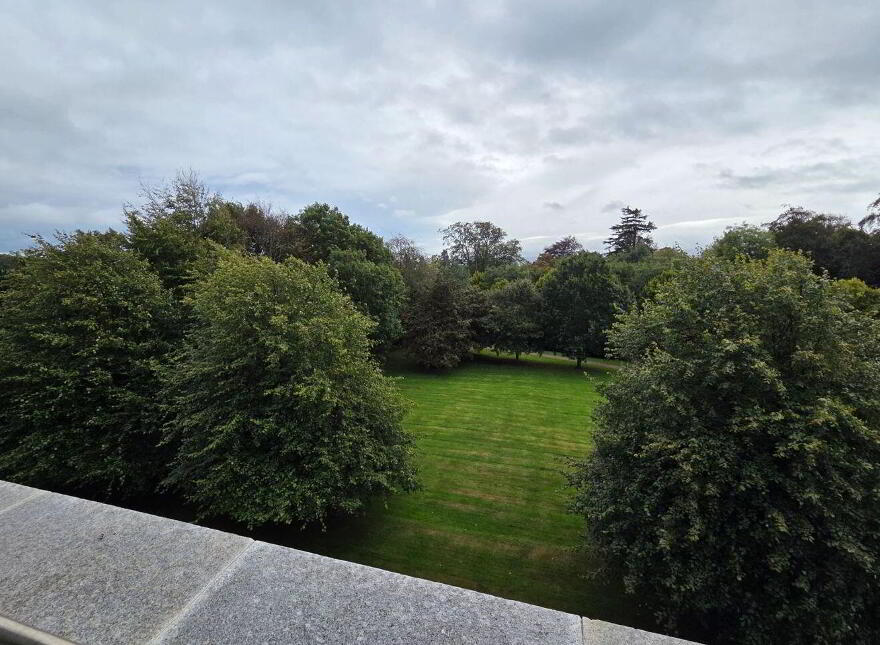 10 Cedar Lodge, Farmleigh Avenue, Strawberry Beds, Strawberry Beds, D15V027