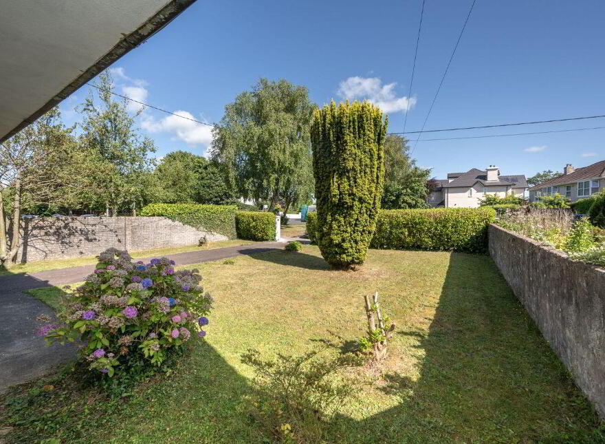 Altair, 1 Laburnum Park, Model Farm, Model Farm Road, T12W9FT
