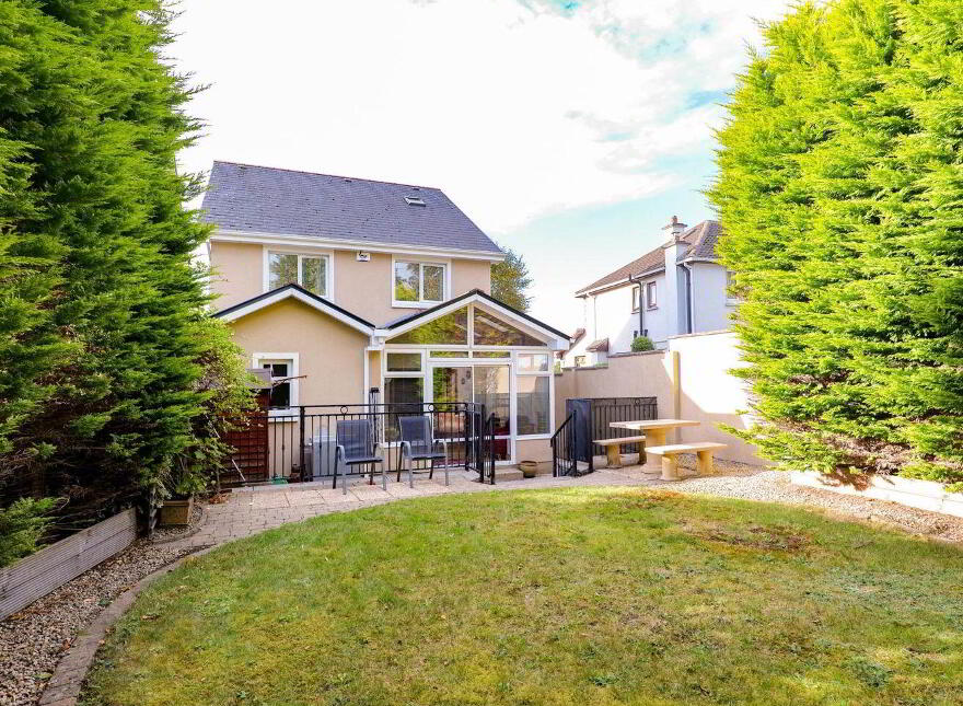 Cois Cuan, Barna Road, Galway City, H91X3VW