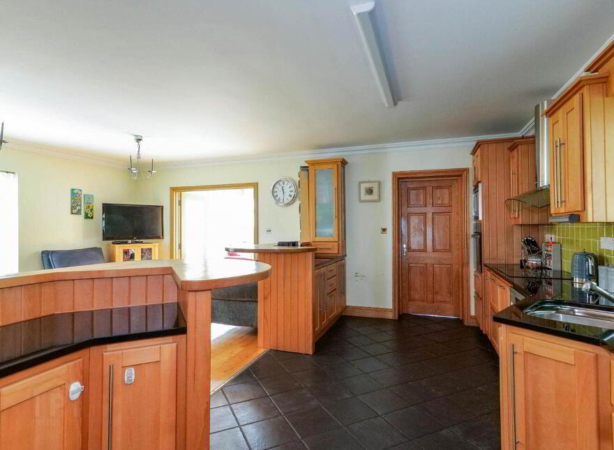 Cois Cuan, Barna Road, Galway City, H91X3VW
