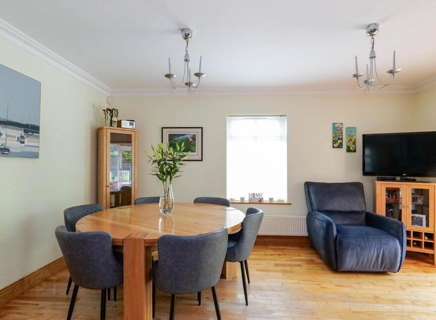 Cois Cuan, Barna Road, Galway City, H91X3VW