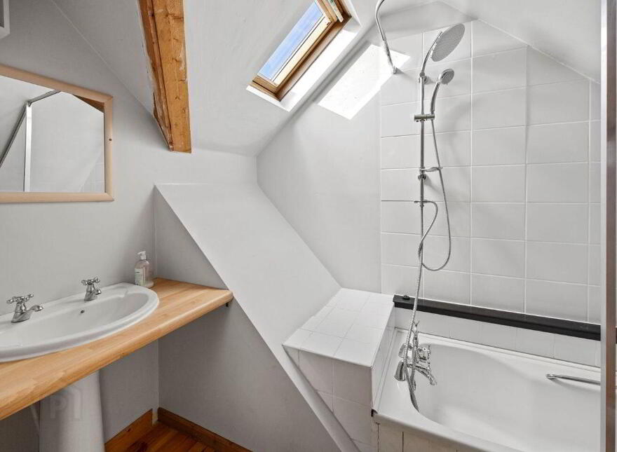 Hillview Cottage, O' Shea's Acres, Broadford, V94W0CV