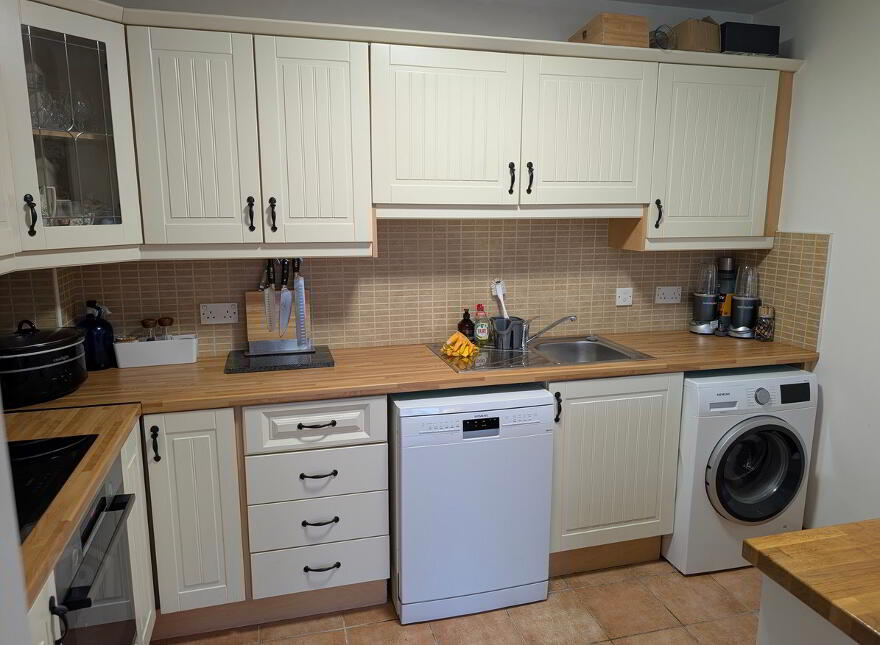 Apt. 2 The Willows, Woodford Meadows, Ballyconnell, H14D773