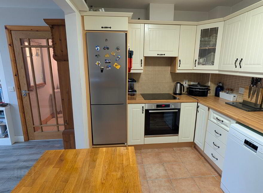 Apt. 2 The Willows, Woodford Meadows, Ballyconnell, H14D773