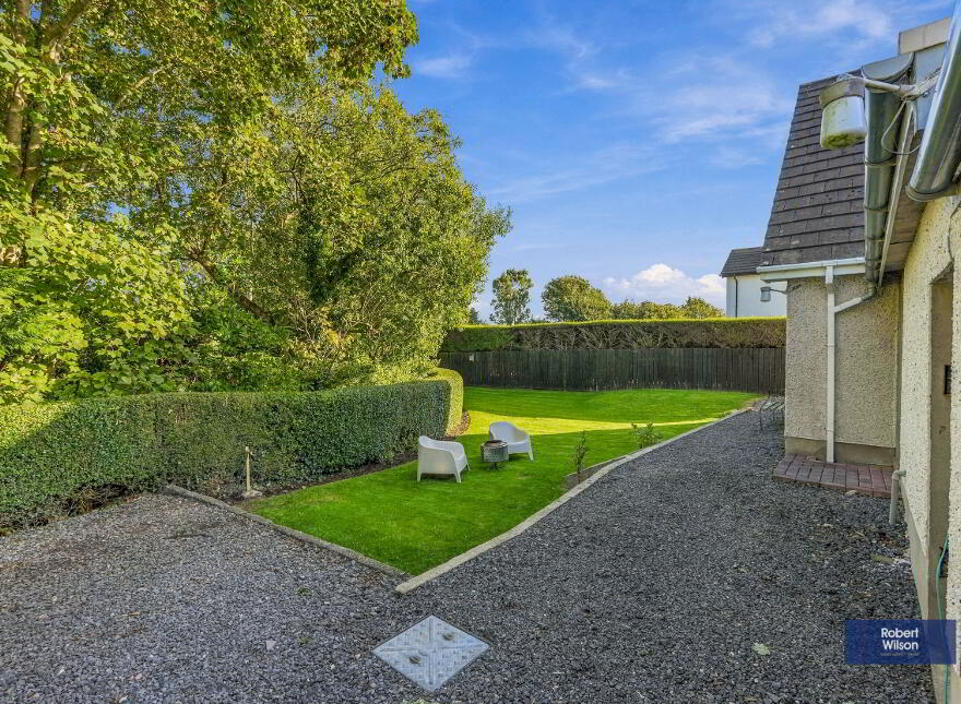 118 Magheraconluce Road, Hillsborough, BT26 6PL