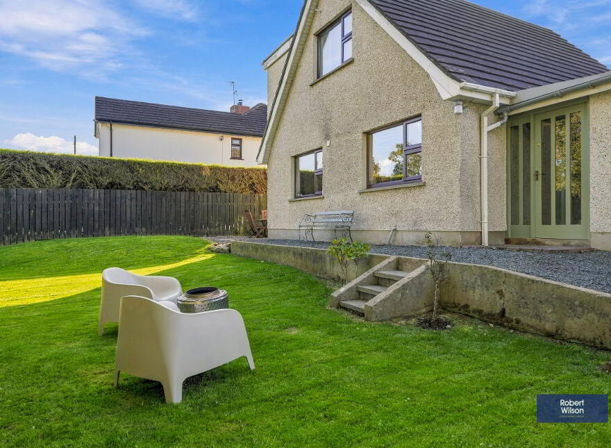 118 Magheraconluce Road, Hillsborough, BT26 6PL