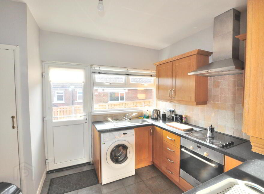 84 Mount Michael Park, Belfast, BT8 6JY