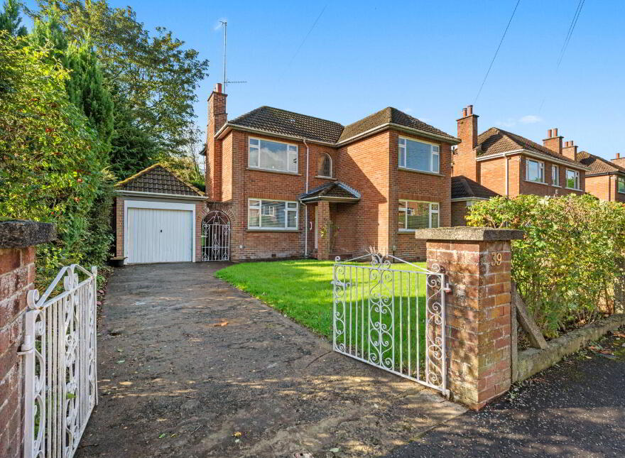 39 Bladon Drive, Malone Road, Belfast, BT9 5JN photo