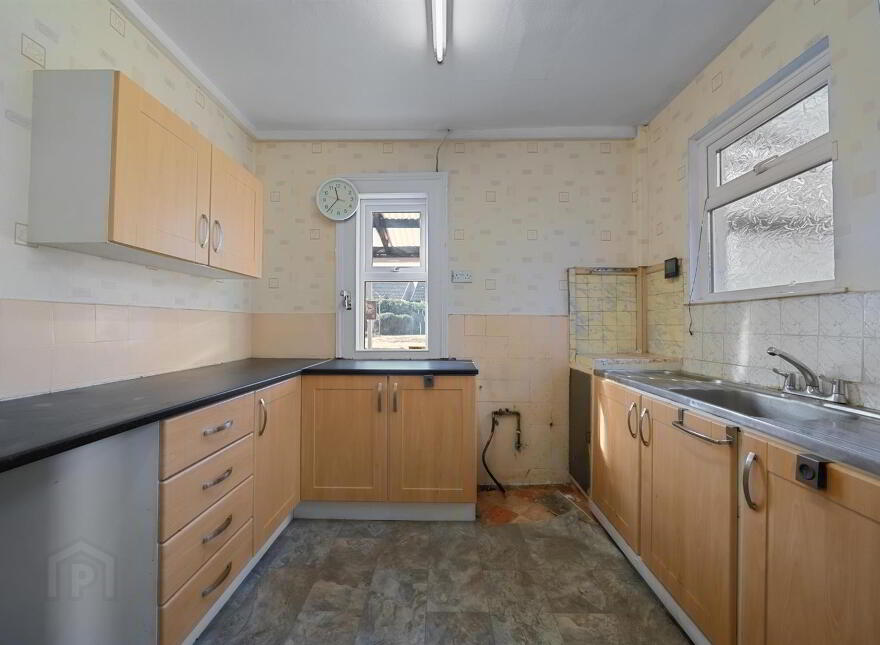 14 Fruithill Park, Belfast, BT11 8GD