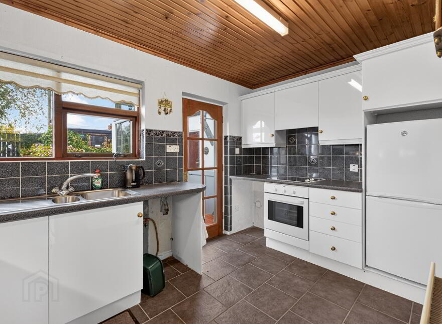 45 Ballymore Park, Tandragee, BT62 2AX