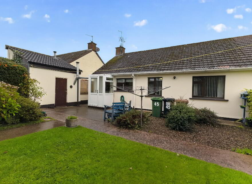 45 Ballymore Park, Tandragee, BT62 2AX