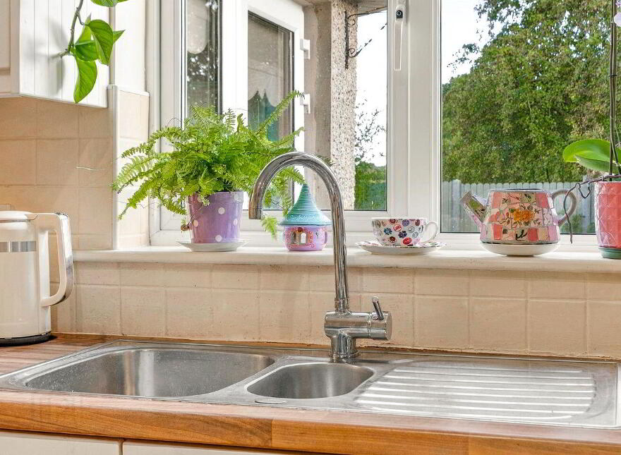 9 The Crescent, Johnstown Manor, Johnstown, W91TK74
