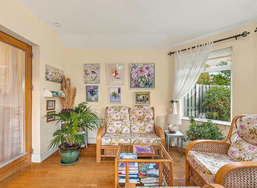 9 The Crescent, Johnstown Manor, Johnstown, W91TK74