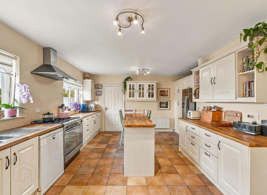 9 The Crescent, Johnstown Manor, Johnstown, W91TK74